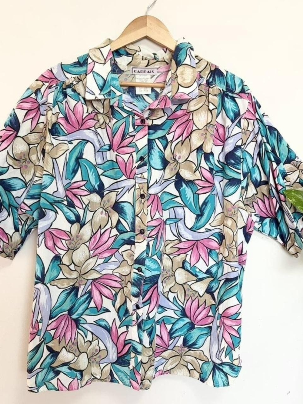 Vintage vibrant teal & pink floral pattern button down top